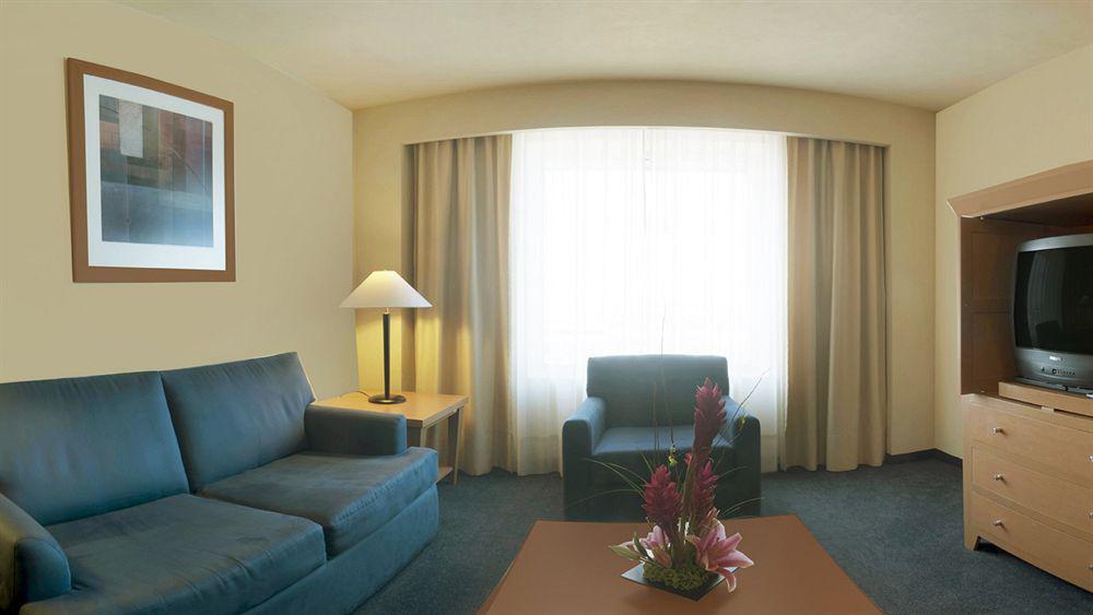 Fiesta Inn Cuautitlan Cuautitlán Izcalli Εξωτερικό φωτογραφία