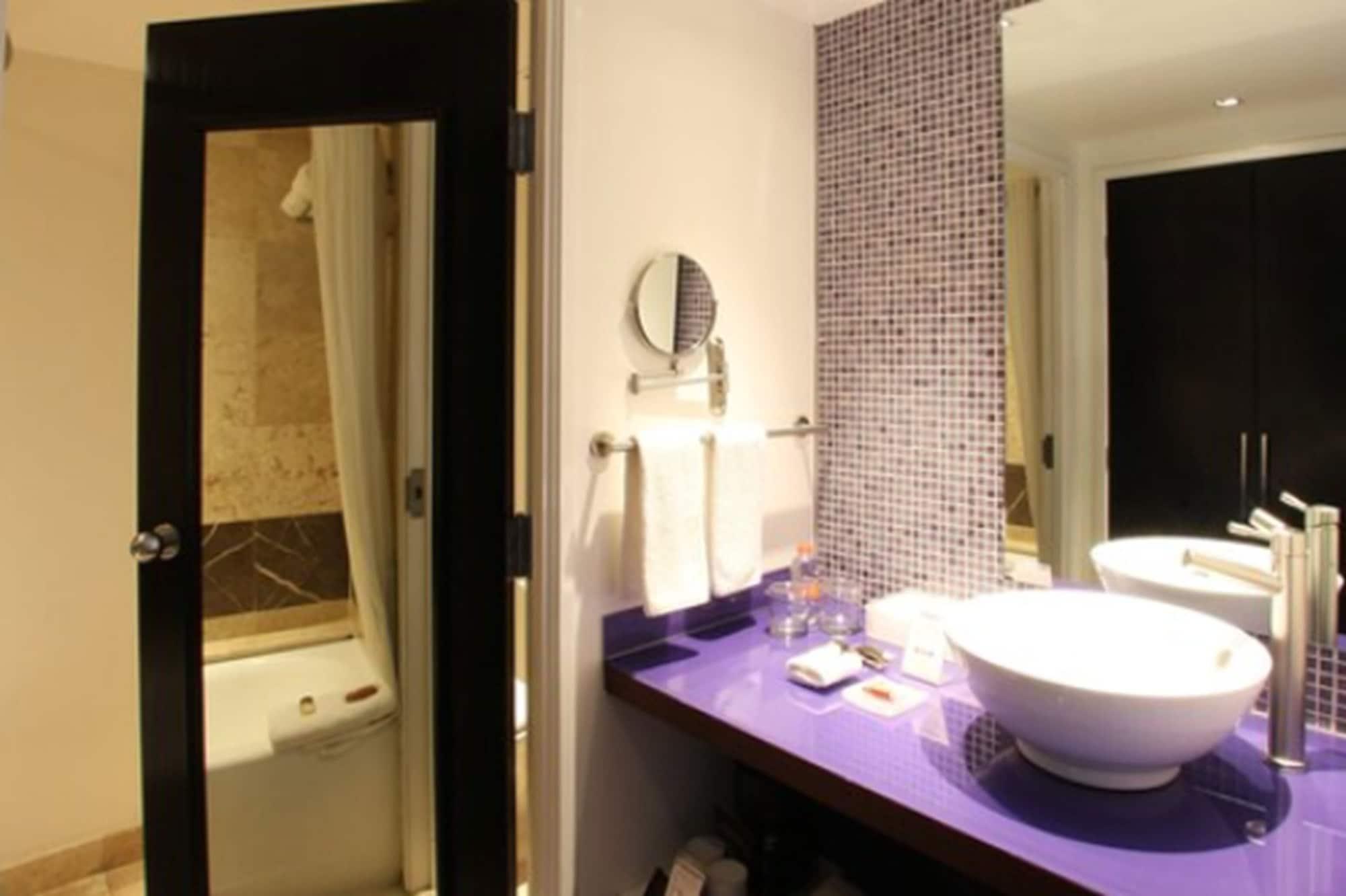 Fiesta Inn Cuautitlan Cuautitlán Izcalli Εξωτερικό φωτογραφία